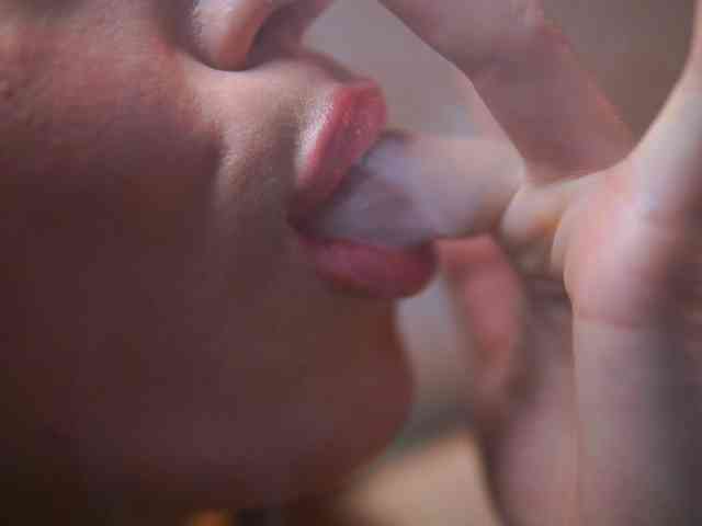MayaHipnoteyes webcam