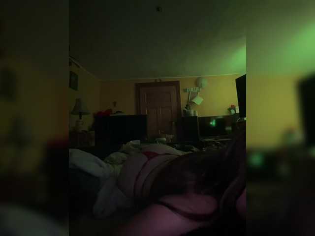 MrsDiamond webcam