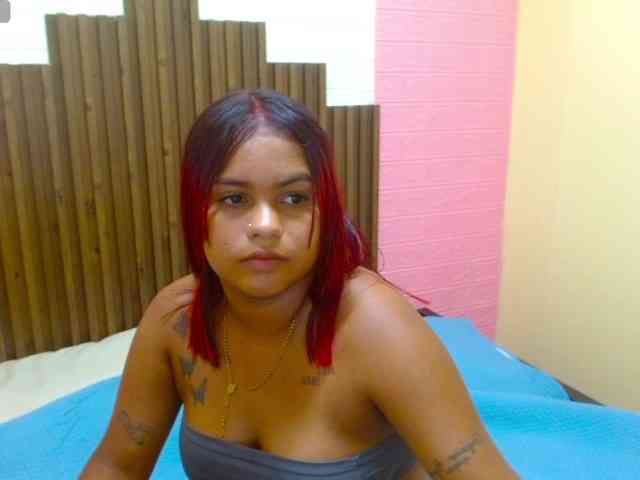 Lulu-Ashley-Tatiana webcam