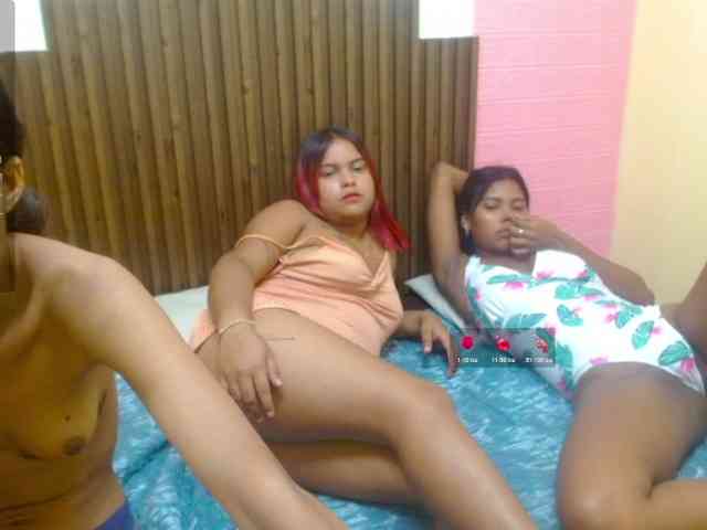 Lulu-Ashley-Tatiana webcam