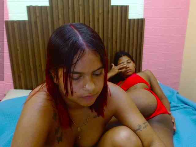 Lulu-Ashley-Tatiana webcam