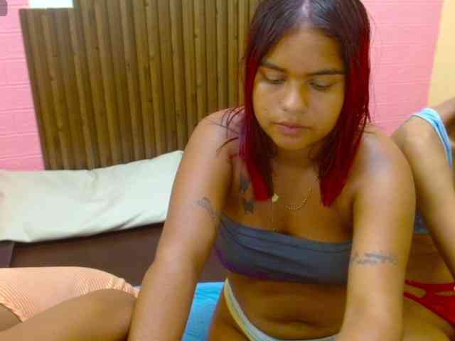 Lulu-Ashley-Tatiana webcam