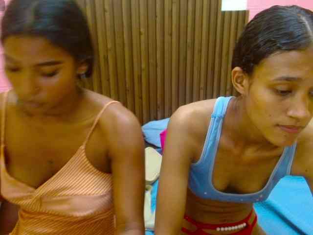 Lulu-Ashley-Tatiana webcam