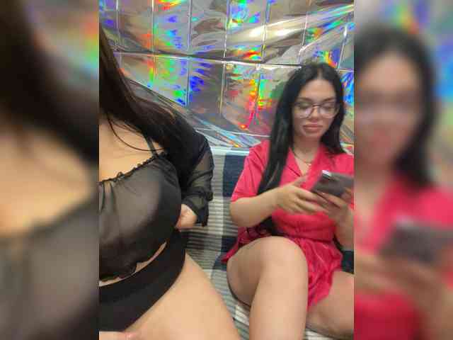 LEYLA_FOXY webcam
