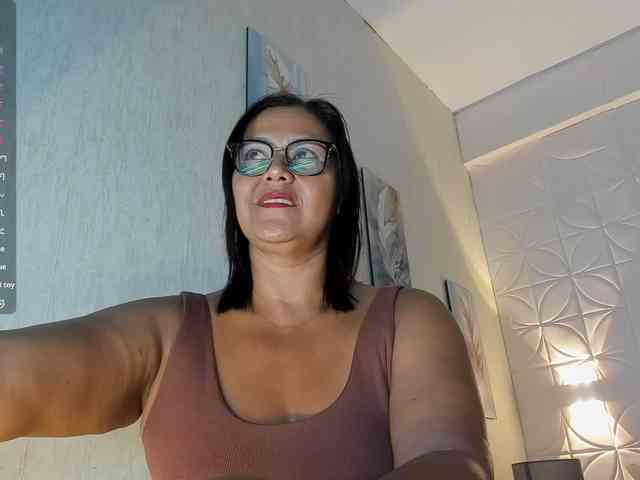 Emilly webcam