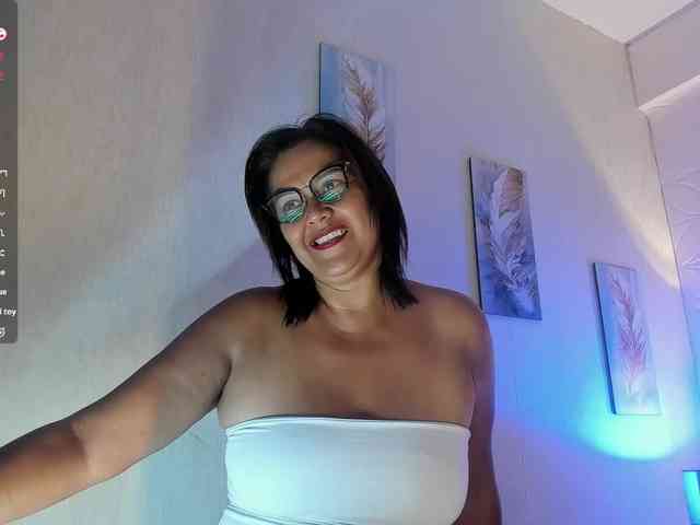 Emilly webcam