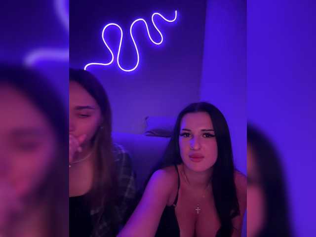 NikaXXXlika webcam