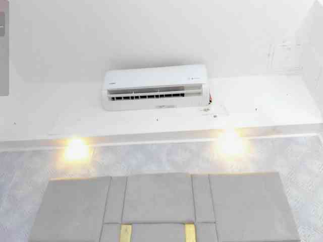 MilaSaenz webcam