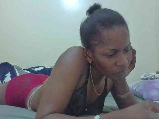 Naughtygirl3 webcam