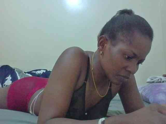 Naughtygirl3 webcam