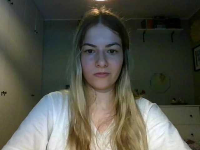 RosieJune webcam