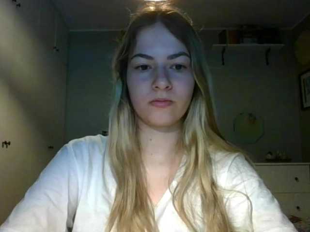 RosieJune webcam