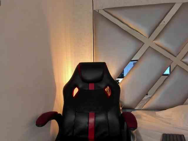 CRISTALEVANS-VC webcam