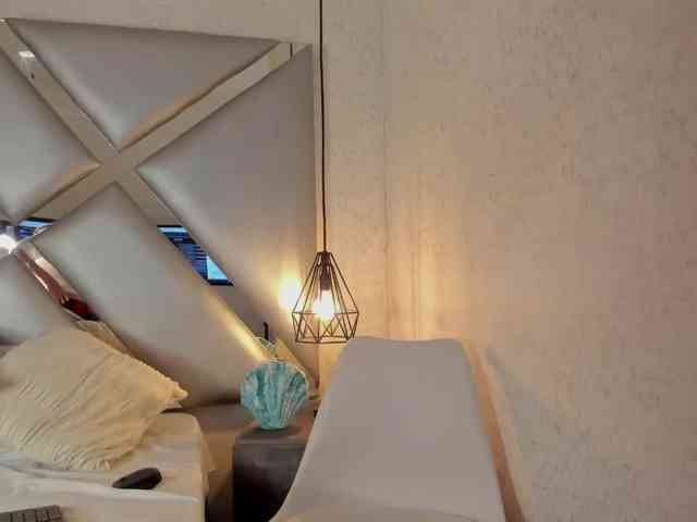 CRISTALEVANS-VC webcam