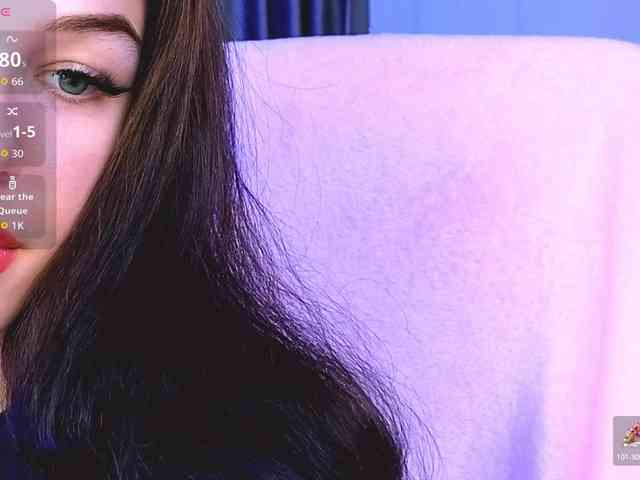 EmilyLuxxxury