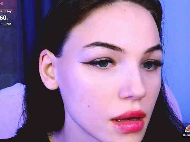 EmilyLuxxxury
