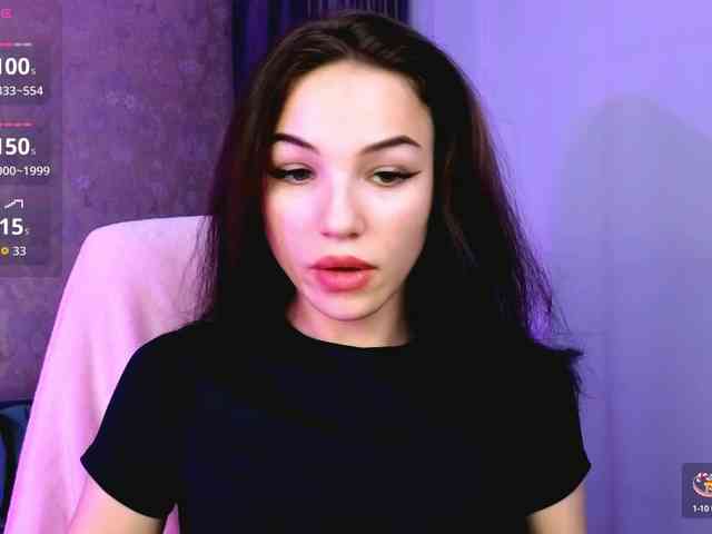 EmilyLuxxxury