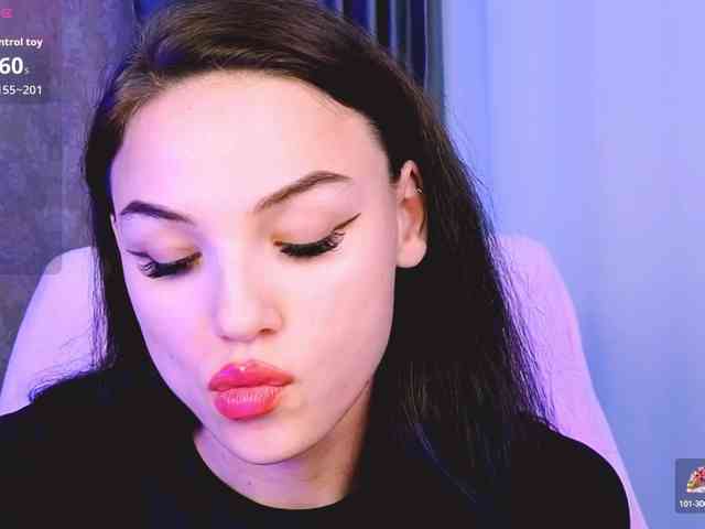 EmilyLuxxxury