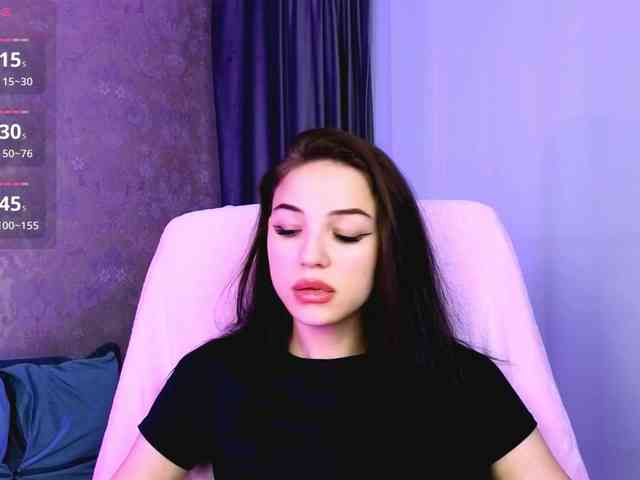 EmilyLuxxxury