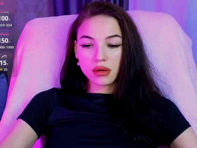 EmilyLuxxxury