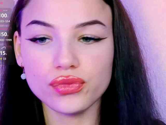 EmilyLuxxxury