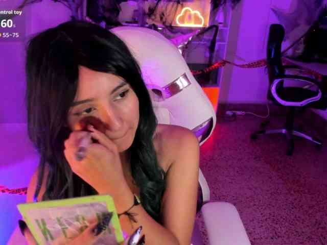 Molly-sweetlove webcam