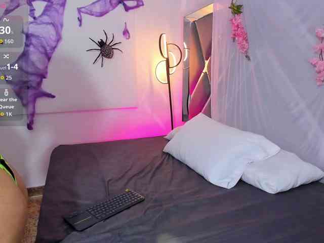 Molly-sweetlove webcam