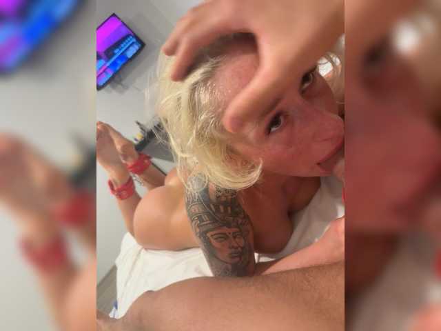 Gratis Live Sexcam mit elegancycouple elegancycouple