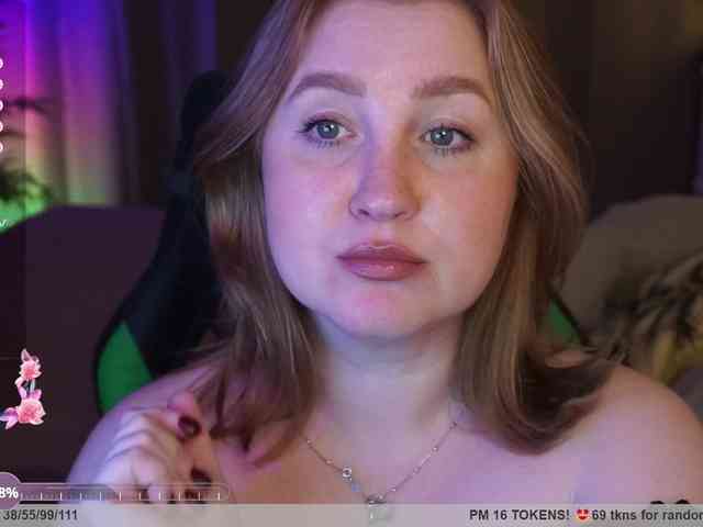 PusssyJuicy webcam