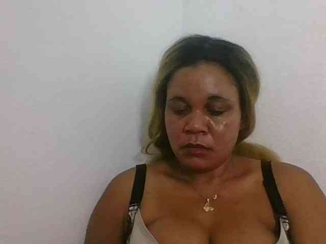 JELLA1 webcam