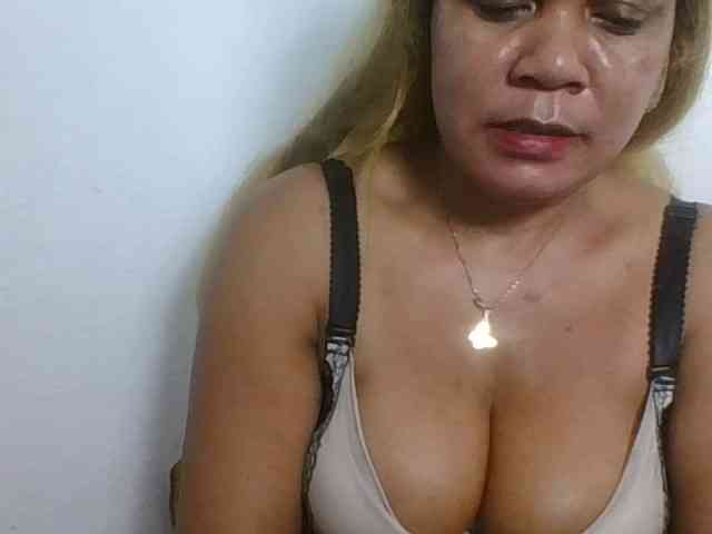JELLA1 webcam