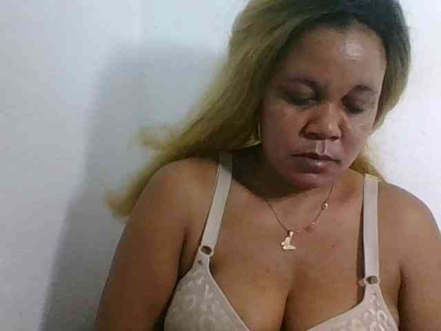JELLA1 webcam