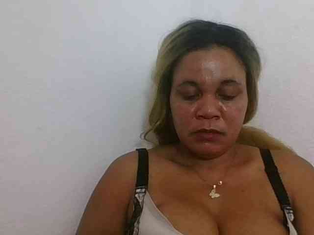 JELLA1 webcam