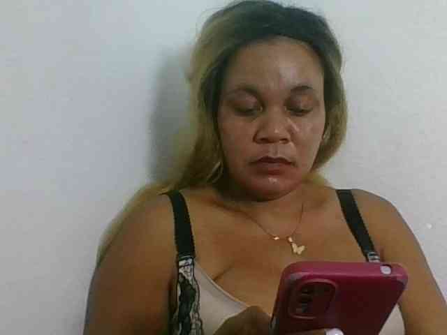 JELLA1 webcam