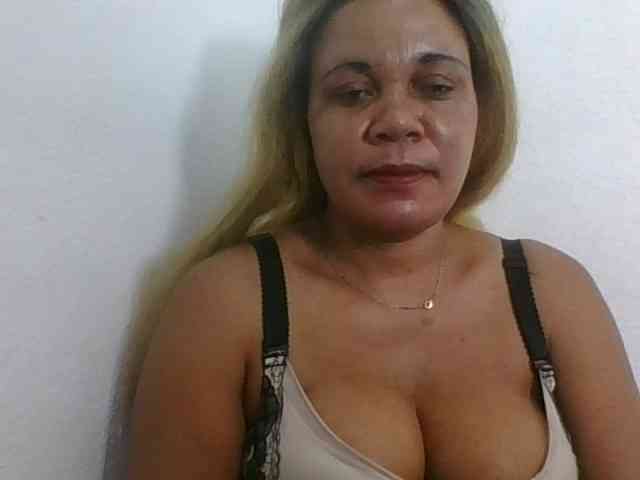 JELLA1 webcam