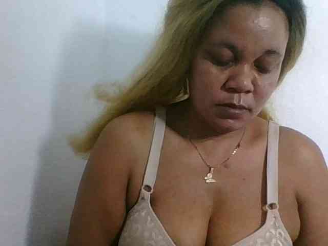 JELLA1 webcam