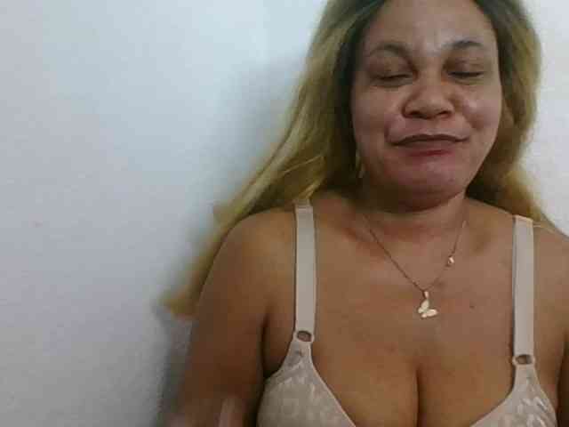 JELLA1 webcam