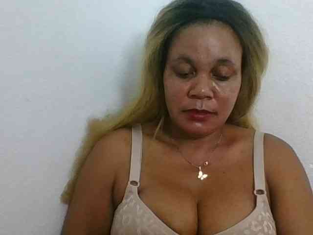 JELLA1 webcam