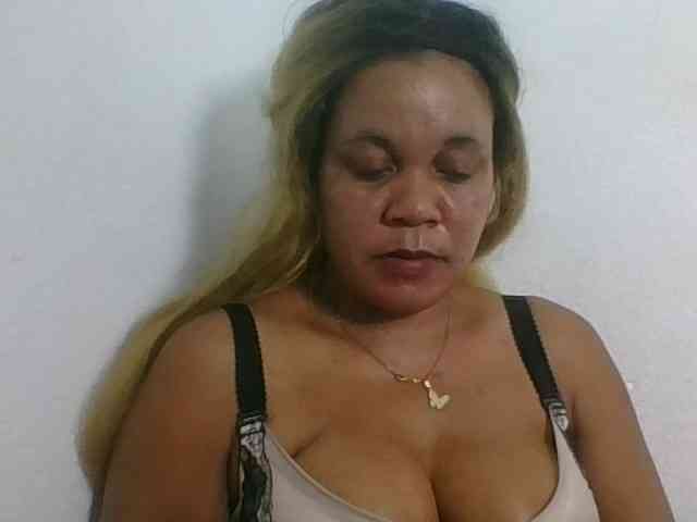 JELLA1 webcam