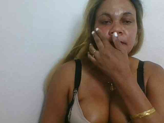 JELLA1 webcam