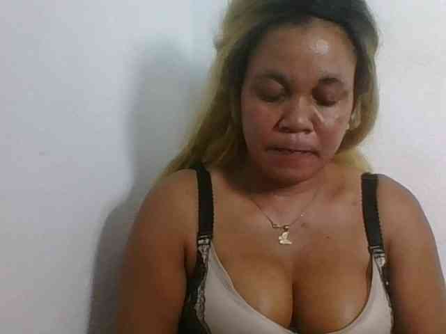 JELLA1 webcam
