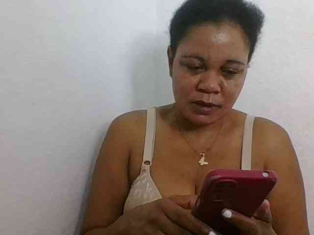 JELLA1 webcam