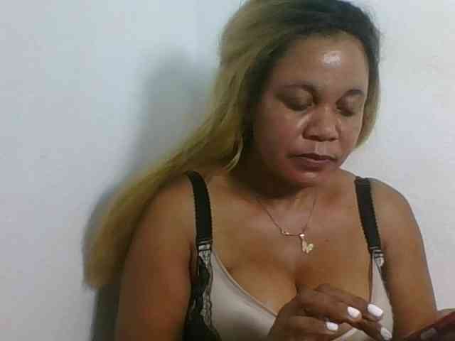 JELLA1 webcam