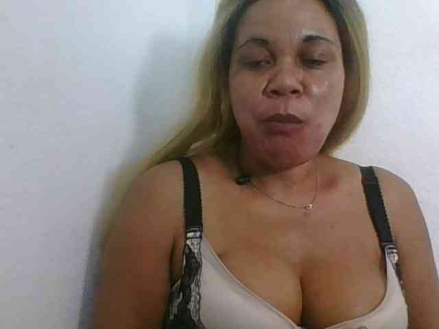 JELLA1 webcam