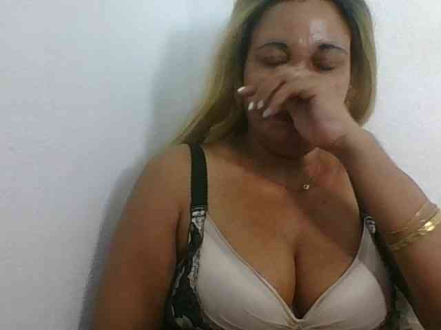 JELLA1 webcam