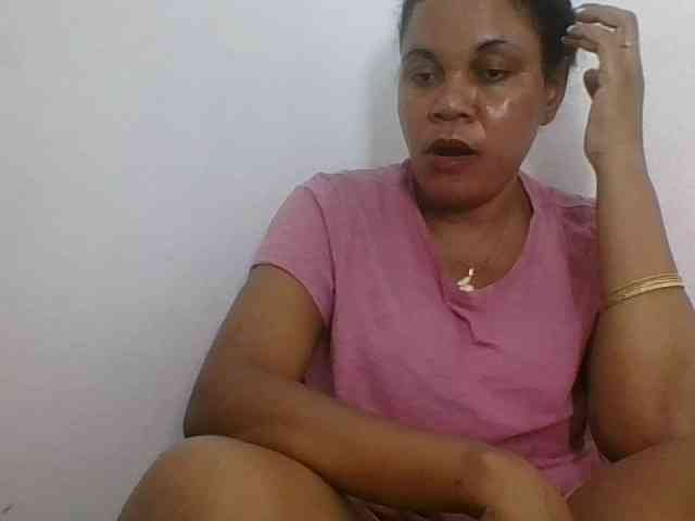 JELLA1 webcam
