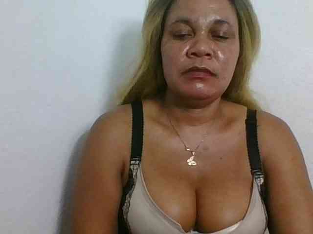 JELLA1 webcam