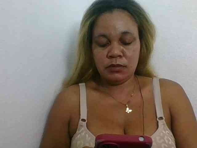 JELLA1 webcam