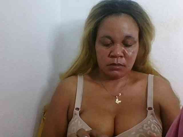 JELLA1 webcam