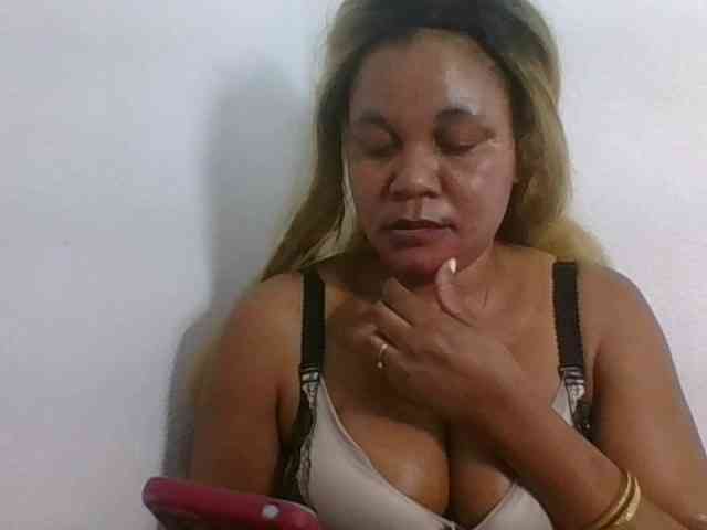 JELLA1 webcam